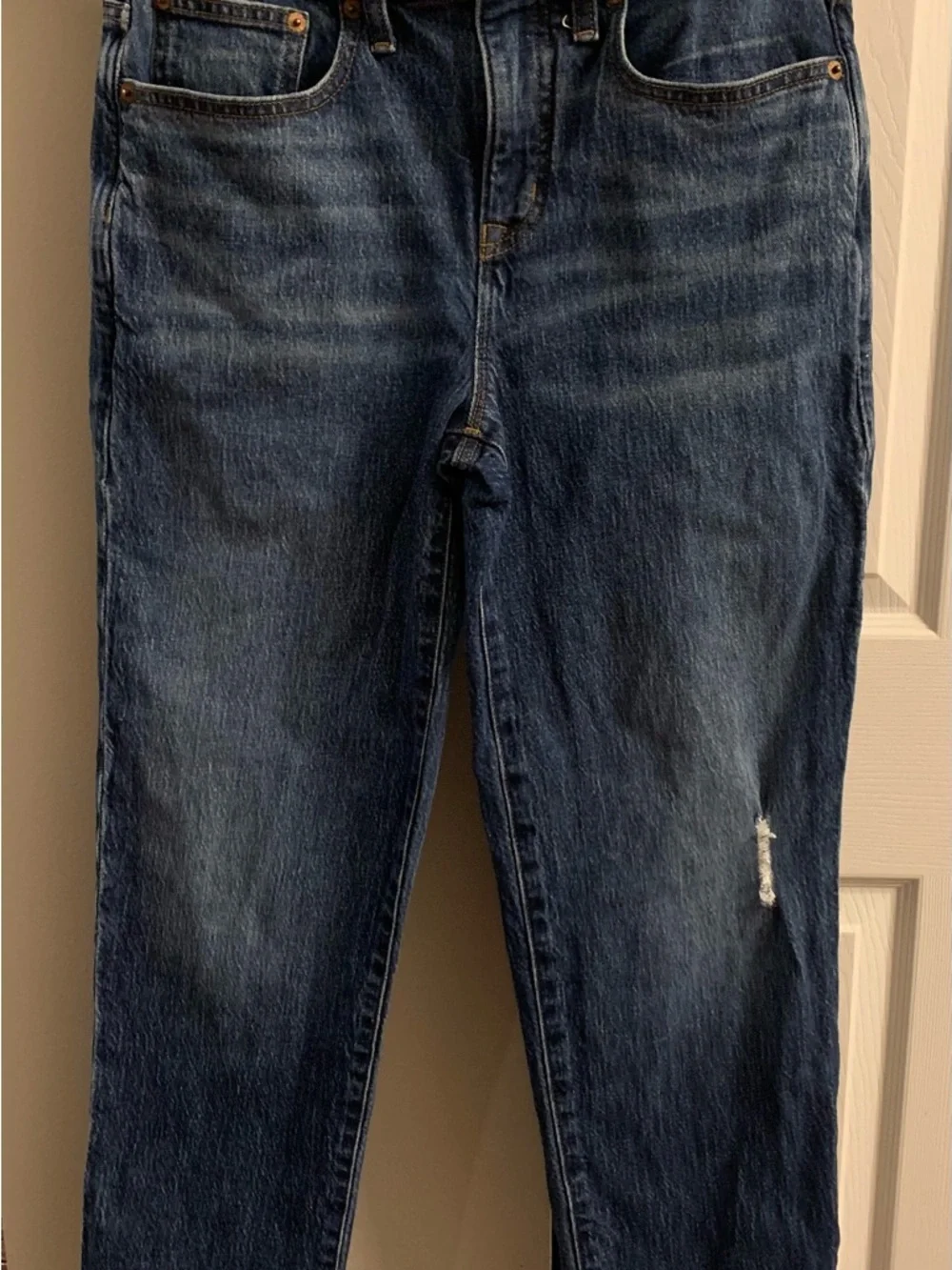 J. Crew Relaxed boyfriend jean in all-day stretch - size 25